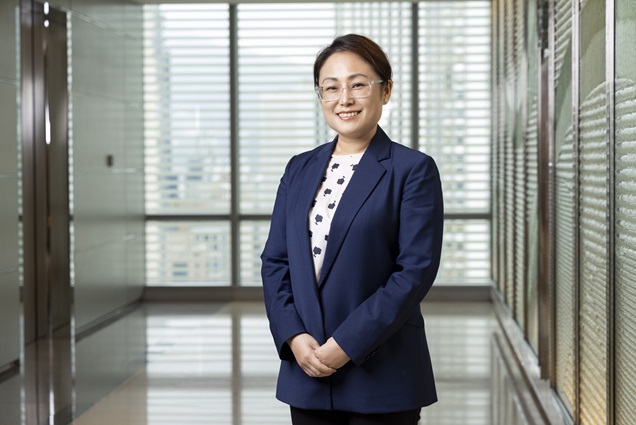 Stella Hu, Special Counsel